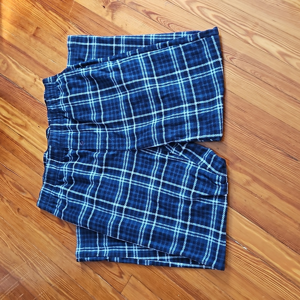 Men's flannel pants w/ pockets- L